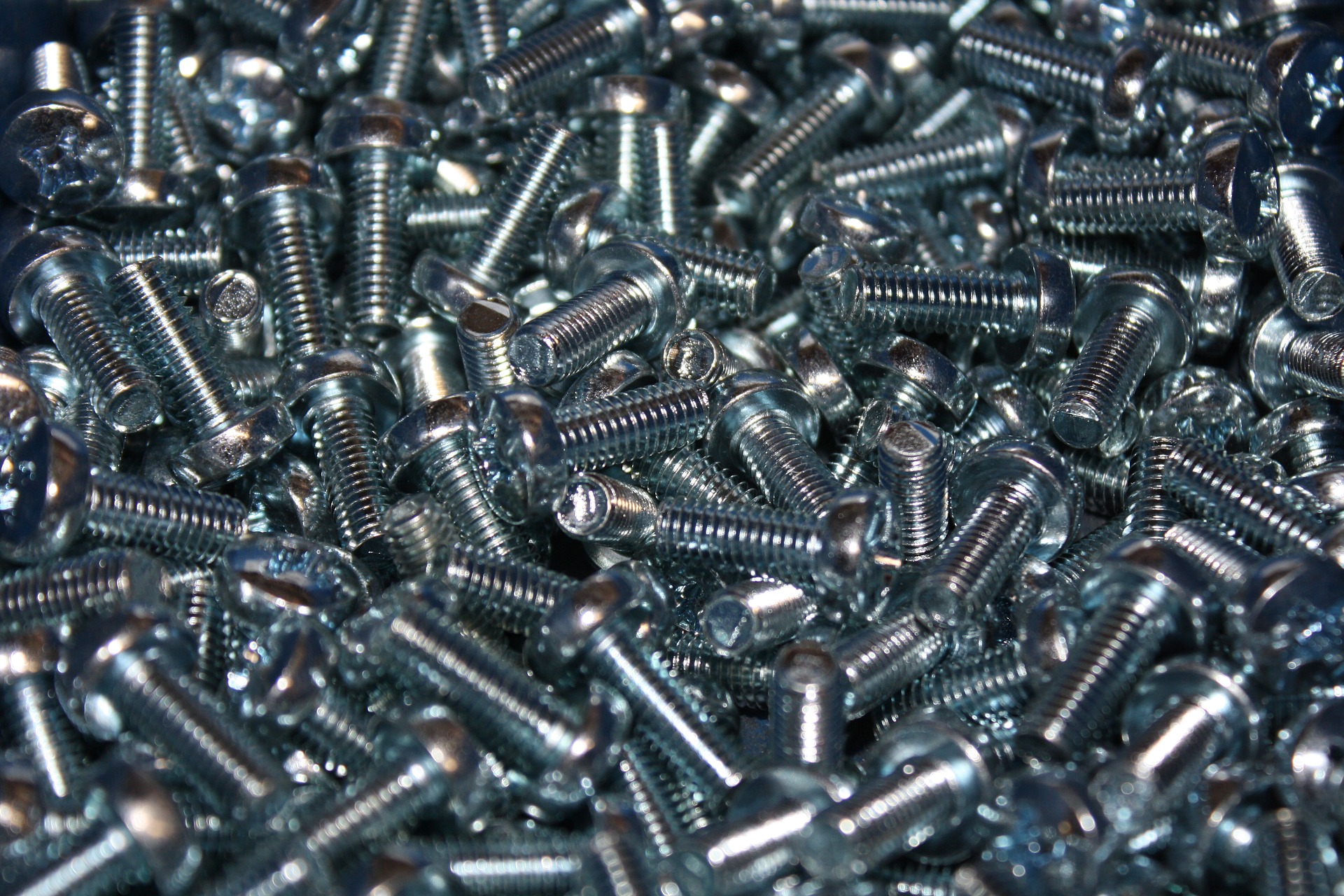 hardware contract packaging